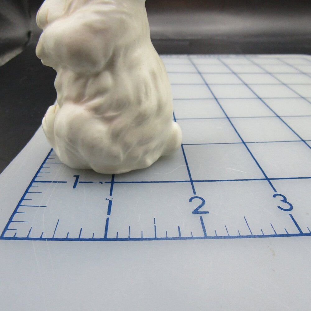 Two White Porcelain Rabbits - Picture 12 of 14